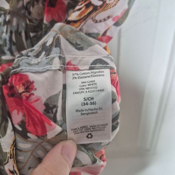 No Boundaries Men's Tiger Print Hawaiian Button Down Shirt Size Small (34-38) - Picture 5 of 5